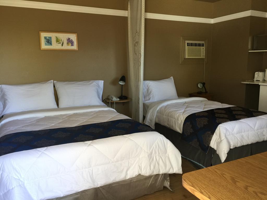 Motel Montgolfiere Jp サン・ジャン・シュル・リシュリュー エクステリア 写真